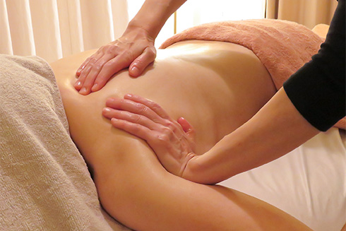 la soie(ラ ソワ)| 浜松市中央区菅原町 | 女性専用のリラクゼーションエステサロン | 疲労・むくみ改善・冷え性・血行促進など